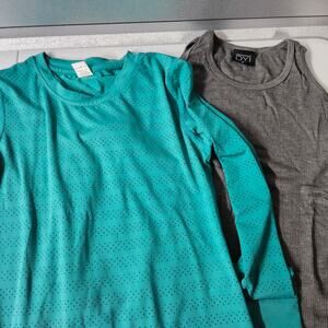 Women's Small Long Sleeve Top Shirts Active Wear‎ Athleisure Gym Clothes